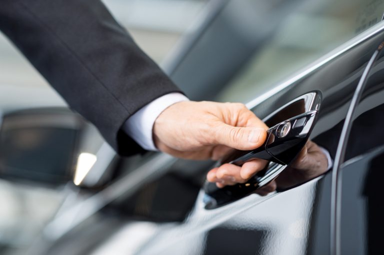 Ten Ways Your Business Can Benefit from a Private Corporate Transportation Service