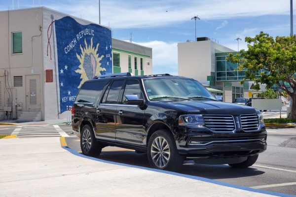 Private Car Service in Key West Island Luxury Transportation's Private Car Service in Key West - Private Transportation